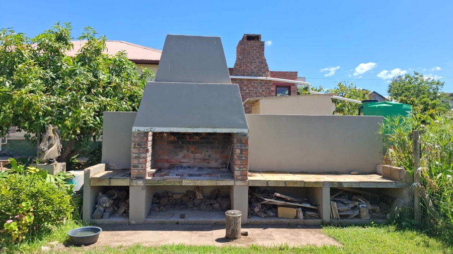 2 Bedroom Property for Sale in Heidelberg Western Cape